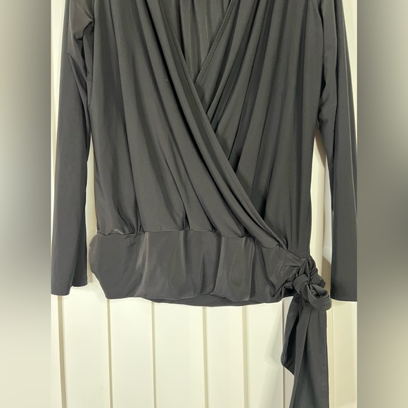 VENUS Black Long Sleeve Wrap Blouse - Picture 5 of 6